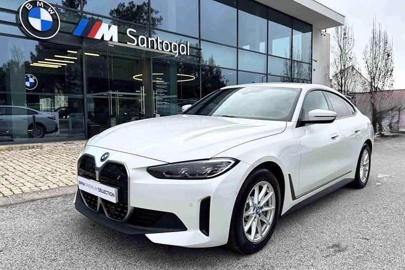 Usado BMW i4 Shadowline 210 kW (286 HP) 2023 Branco Sedan