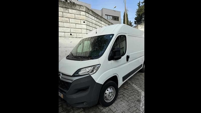 Branco Usado 2017 Citroën Jumper Monovolume | € 18.000 (Caro) - Imagem 1/4
