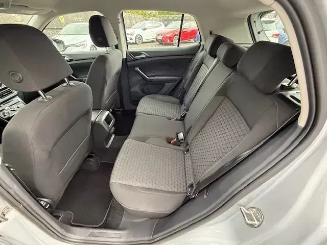 Usado VW T-Cross Life 95 HP (69 kW) 2022 Cinzento SUV