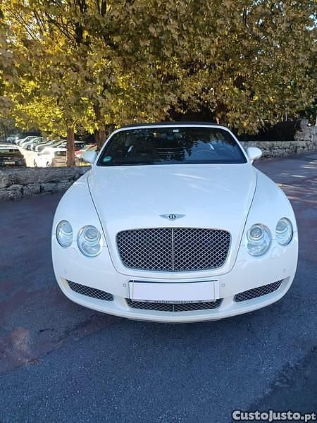 Branco Usado 2008 Bentley Continental SUV | € 76.000 - Imagem 1/1