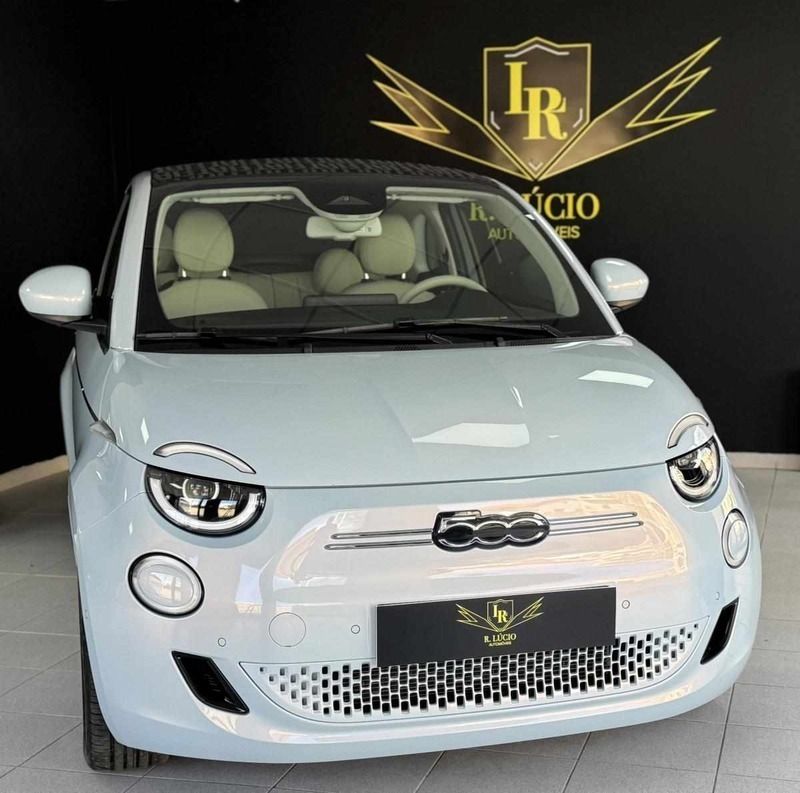 Azul Usado 2021 Fiat 500e Citadino | € 26.000 (Preço elevado) - Imagem 1/4