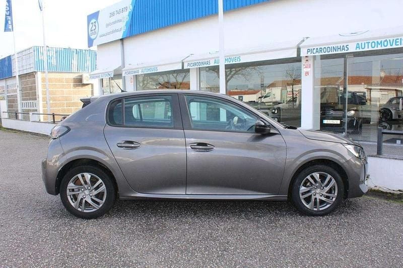 Usado Peugeot 208 75 HP (55 kW) 2022 Cinzento Citadino