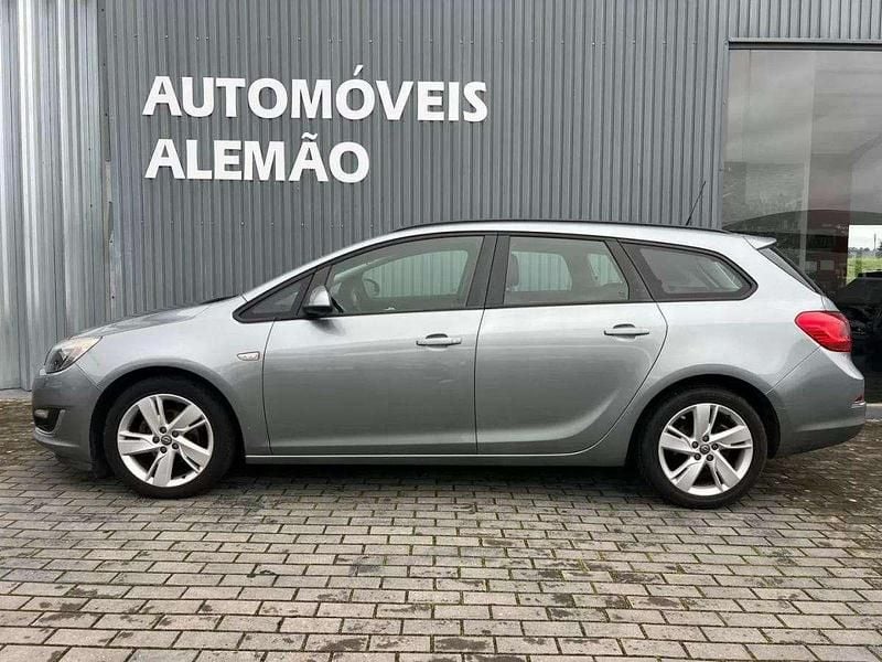 Usado Opel Astra Selection 95 HP (69 kW) 2013 Cinza Carrinha