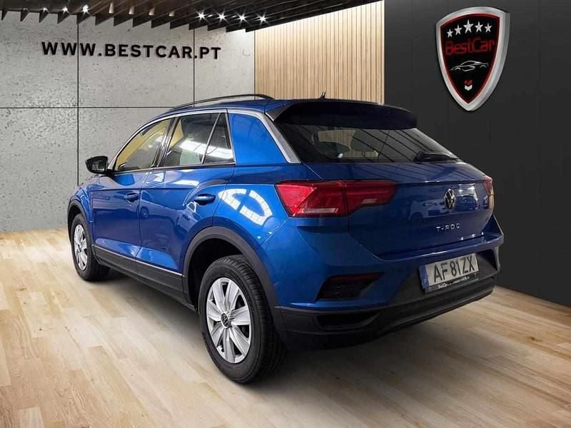 Usado VW T-Roc 116 HP (85 kW) 2021 Azul SUV