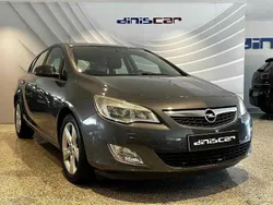Cinza Usado 2010 Opel Astra Enjoy Citadino | € 8.900 (Preço elevado)