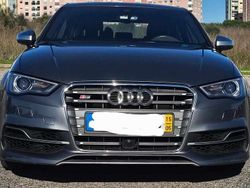 Cinzento Usado 2015 Audi A3 Premium Sedan | € 30.900