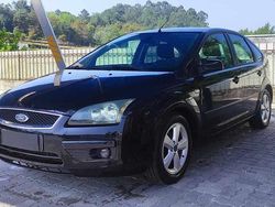Preto Usado 2005 Ford Focus Citadino | € 4.990 (Preço elevado)