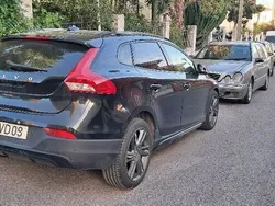 Usado 2018 Volvo V40 CC Carrinha | € 12.000