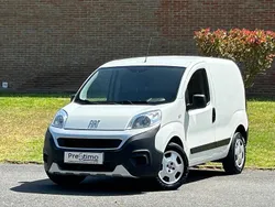 Branco Usado 2022 Fiat Fiorino Monovolume | € 11.500 (Bom preço)