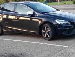 Preto Usado 2017 Volvo V40 Carrinha | € 14.000 (Bom preço)