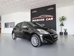 Preto Usado 2016 Peugeot 208 Style Citadino | € 9.700 (Preço justo)