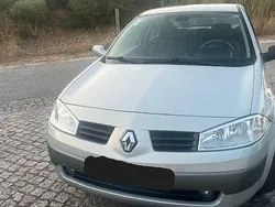 Usado 2004 Renault Mégane II Sedan | € 2.700 (Preço justo)