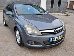 Usado 2005 Opel Astra GTC | € 2.750