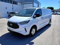 Branco Usado 2024 Ford Transit Trend | € 35.950 (Caro)