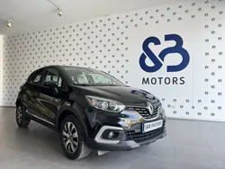 Preto Usado 2019 Renault Captur Zen SUV | € 13.500 (Preço justo)