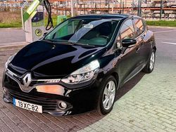 Usado 2016 Renault Clio IV LIMITED Sedan | € 8.750 (Preço justo)