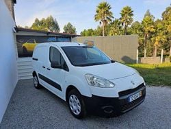 Branco Usado 2013 Peugeot Partner Van | € 6.950 (Preço justo)