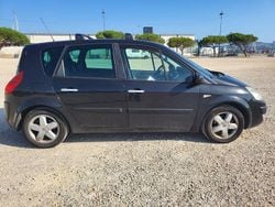 Usado 2007 Renault Scénic II Monovolume | € 3.500 (Preço justo)