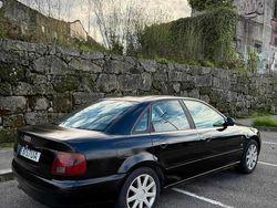 Preto Usado 2000 Audi A4 Sedan | € 2.200