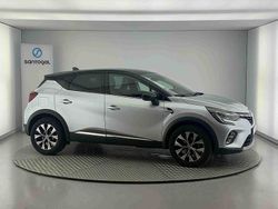 Cinzento Usado 2024 Renault Captur Techno SUV | € 20.990 (Preço justo)