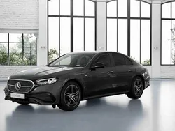 Cinzento Novo 2025 Mercedes E300 Sedan | € 84.560