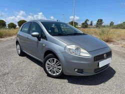 Cinzento Usado 2009 Fiat Punto Citadino | € 4.990 (Preço justo)