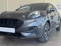 Cinzento Usado 2023 Ford Puma ST-Line Coupé | € 23.900 (Preço justo)