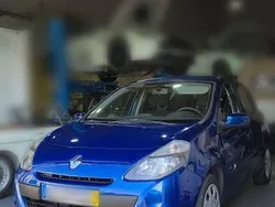 Usado 2010 Renault Clio III Sedan | € 5.300