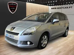 Cinzento Usado 2011 Peugeot 5008 Monovolume | € 10.450 (Caro)