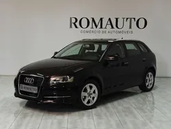 Preto Usado 2012 Audi A3 Sportback Attraction Carrinha | € 11.800