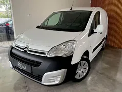 Branco Usado 2018 Citroën Berlingo Feel Monovolume | € 10.990 (Preço justo)