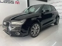 Preto Usado 2011 Audi A1 Sport Citadino | € 10.750 (Preço justo)