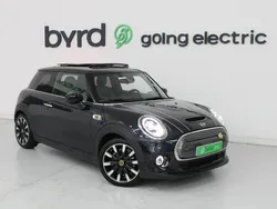 Preto Usado 2020 Mini Cooper Citadino | € 19.900 (Preço justo)