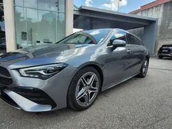 Cinza mountain Usado 2023 Mercedes CLA180 Shooting Brake AMG Carrinha | € 48.900