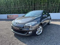 Cinzento Usado 2013 Renault Mégane III | € 6.750