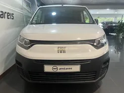 Branco Usado 2023 Fiat Doblò Monovolume | € 17.900 (Bom preço)