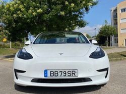 Branco Usado 2021 Tesla Model 3 Standard Range Plus Sedan | € 36.780
