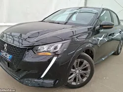 Preto Usado 2021 Peugeot e-208 Active Citadino | € 16.499 (Super Preço)