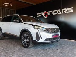 Branco Usado 2023 Peugeot 5008 Allure SUV | € 27.490 (Preço elevado)