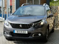 Cinza Usado 2019 Peugeot 2008 Signature Sky SUV | € 15.900 (Preço justo)