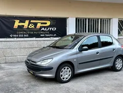 Cinza Usado 2001 Peugeot 206 | € 1.850 (Preço justo)