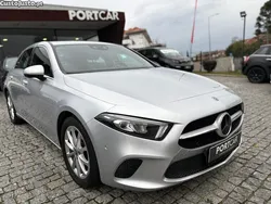 Cinza Usado 2019 Mercedes A180 Progressive Citadino | € 25.750 (Caro)