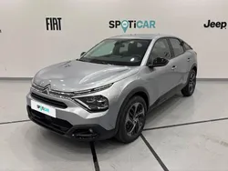 Cinza Usado 2024 Citroën C4 Sedan | € 27.950 (Preço justo)