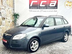 Cinza Usado 2009 Skoda Fabia Active Carrinha | € 4.450