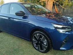 Azul Usado 2021 Opel Corsa-e Citadino | € 16.750 (Preço justo)