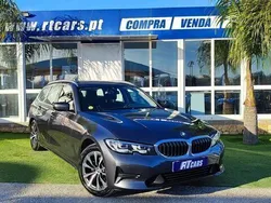 Cinzento Usado 2022 BMW 318 Luxury Line Carrinha | € 28.980 (Bom preço)