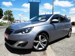 Cinzento Usado 2015 Peugeot 308 Allure Carrinha | € 9.900 (Preço justo)