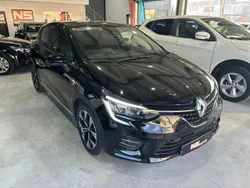 Preto Usado 2021 Renault Clio V LIMITED | € 15.900 (Preço justo)