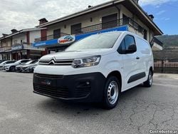 Branco Usado 2021 Citroën Berlingo Feel Monovolume | € 14.990 (Preço justo)