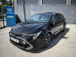Castanho Usado 2019 Toyota Corolla Luxury Carrinha | € 25.500 (Preço justo)